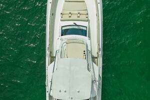 2016 Boston Whaler thumbnail 3