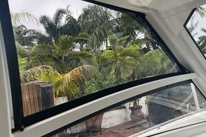 42FT (12.8M) BOSTON WHALER