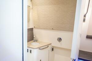 42FT (12.8M) BOSTON WHALER