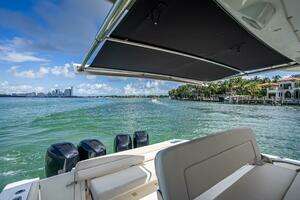 2016 Boston Whaler thumbnail 126
