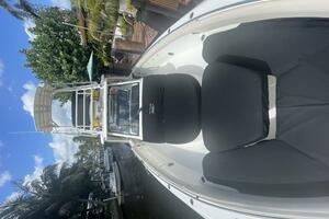 42FT (12.8M) BOSTON WHALER