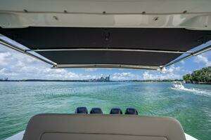2016 Boston Whaler thumbnail 125