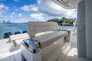 42FT (12.8M) BOSTON WHALER