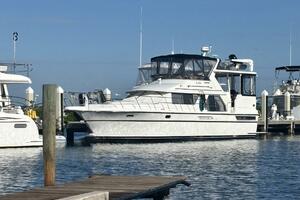 La Vida 44ft Carver Yacht For Sale