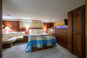 Phantom 63ft Hatteras Yacht For Sale