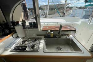 APRES SEA 38ft Lagoon Yacht For Sale