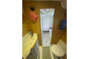 2012 Lagoon 380 S2 thumbnail 14