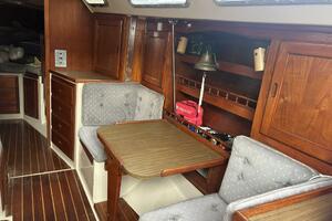 1985 Catalina 36 Tall Rig thumbnail 39