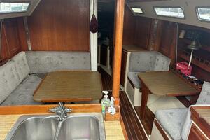 1985 Catalina 36 Tall Rig thumbnail 23
