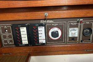 1985 Catalina 36 Tall Rig thumbnail 30
