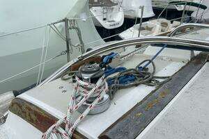 1985 Catalina 36 Tall Rig thumbnail 18