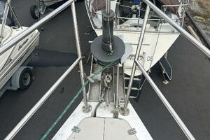 1985 Catalina 36 Tall Rig thumbnail 9