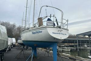 1985 Catalina 36 Tall Rig thumbnail 3