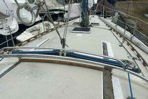 1985 Catalina 36 Tall Rig thumbnail 7