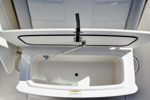 23ft Boston Whaler Yacht For Sale