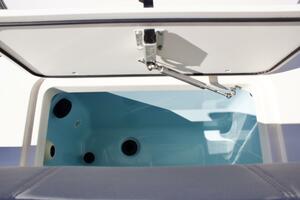 23ft Boston Whaler Yacht For Sale