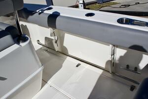 23ft Boston Whaler Yacht For Sale