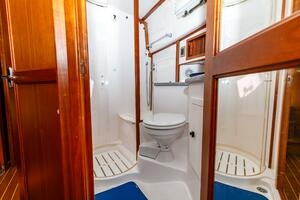 Southern Charm 40ft Sabre Yacht For Sale