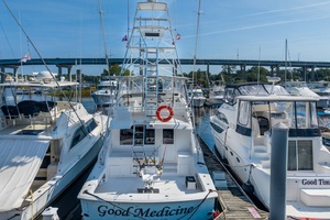 Good Medicine 55ft Hatteras Yacht For Sale