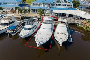 Good Medicine 55ft Hatteras Yacht For Sale