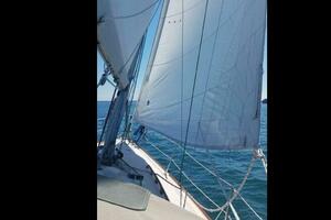 1986 Pearson 33-2 thumbnail 8