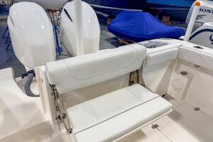 27ft Pursuit Yacht For Sale