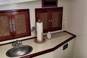 Sawdust 43ft Mast  amp  Mallet Yacht For Sale