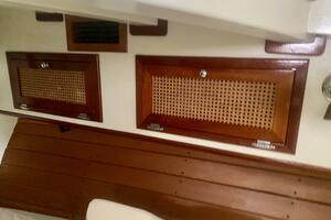 Sawdust 43ft Mast  amp  Mallet Yacht For Sale