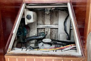 Sawdust 43ft Mast  amp  Mallet Yacht For Sale