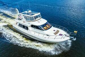 2007 Hampton 558 Pilothouse thumbnail 1