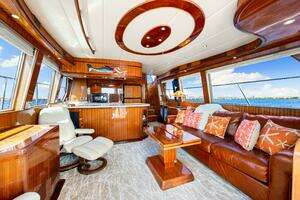 2007 Hampton 558 Pilothouse thumbnail 6