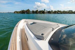 38FT (11.58M) PARDO YACHTS