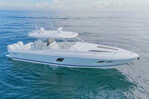 41FT (12.19M) PARDO YACHTS