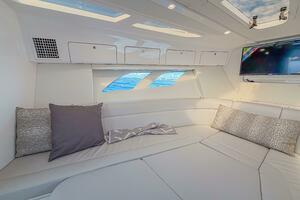 41FT (12.19M) PARDO YACHTS