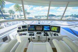 2006 Hatteras HATTERAS 80 thumbnail 28