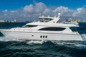 2006 Hatteras HATTERAS 80 thumbnail 34