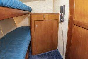 2001 Ocean Yachts 52 SUPER SPORT thumbnail 47