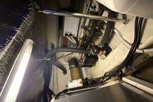 2004 Carver 460 voyager thumbnail 110