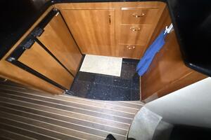 2004 Carver 460 voyager thumbnail 42