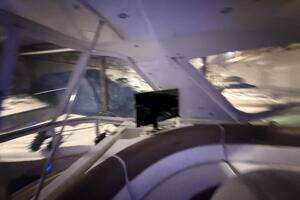 2004 Carver 460 voyager thumbnail 128