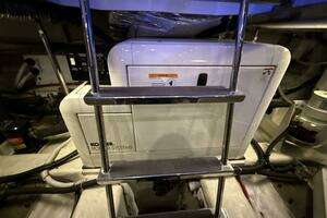 2004 Carver 460 voyager thumbnail 75