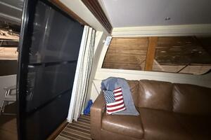 2004 Carver 460 voyager thumbnail 51