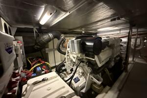 2004 Carver 460 voyager thumbnail 102