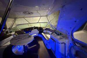 2004 Carver 460 voyager thumbnail 129