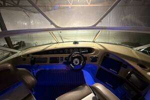 2004 Carver 460 voyager thumbnail 120