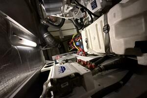 2004 Carver 460 voyager thumbnail 104