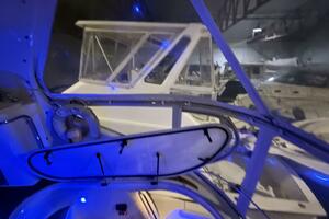2004 Carver 460 voyager thumbnail 130