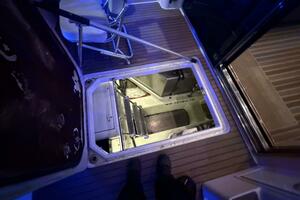 2004 Carver 460 voyager thumbnail 113