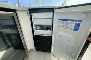 1999 Horizon 70 MY thumbnail 52