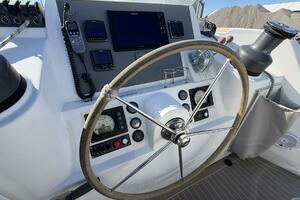 2015 Leopard 48 thumbnail 23